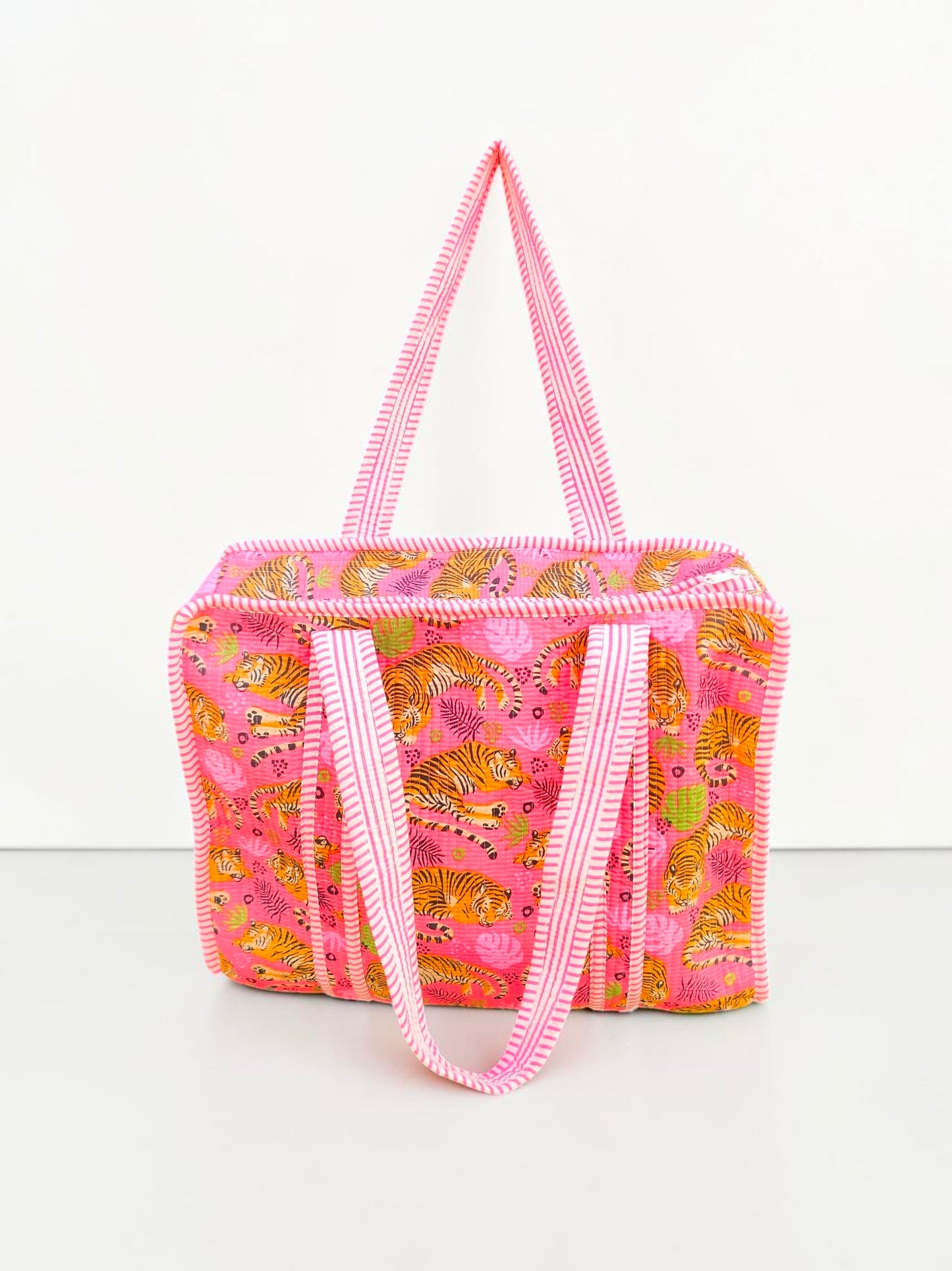 Handmade Set Of 2 Quilted Cotton Tote Bag, Floral Cotton Shoulder Bag, Reversible Market Bag, Gift for Women