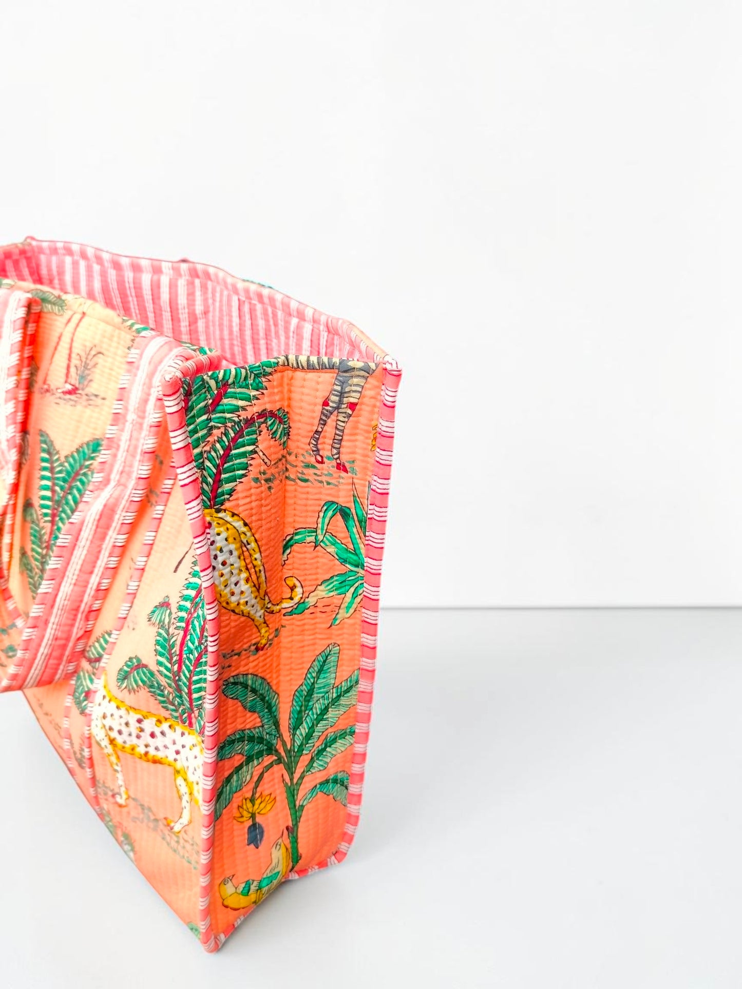 Luxury Quilted Tote – Elegant Handmade Cotton Bag