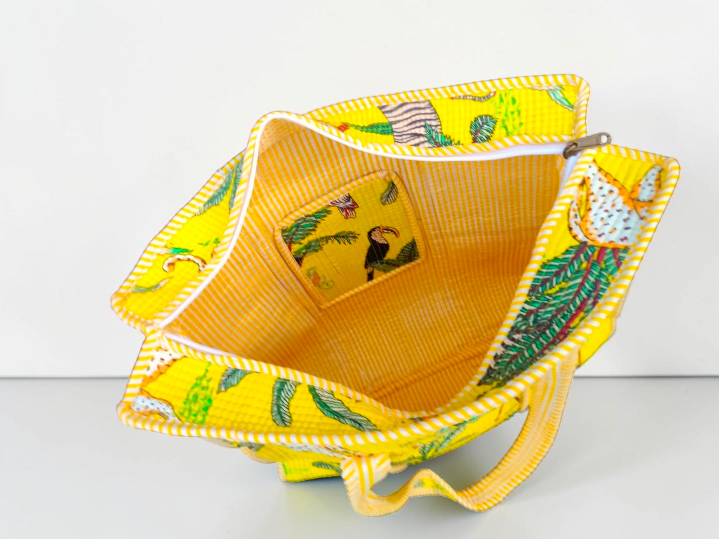Quilted Travel Bag – Spacious Handmade Cotton Duffle