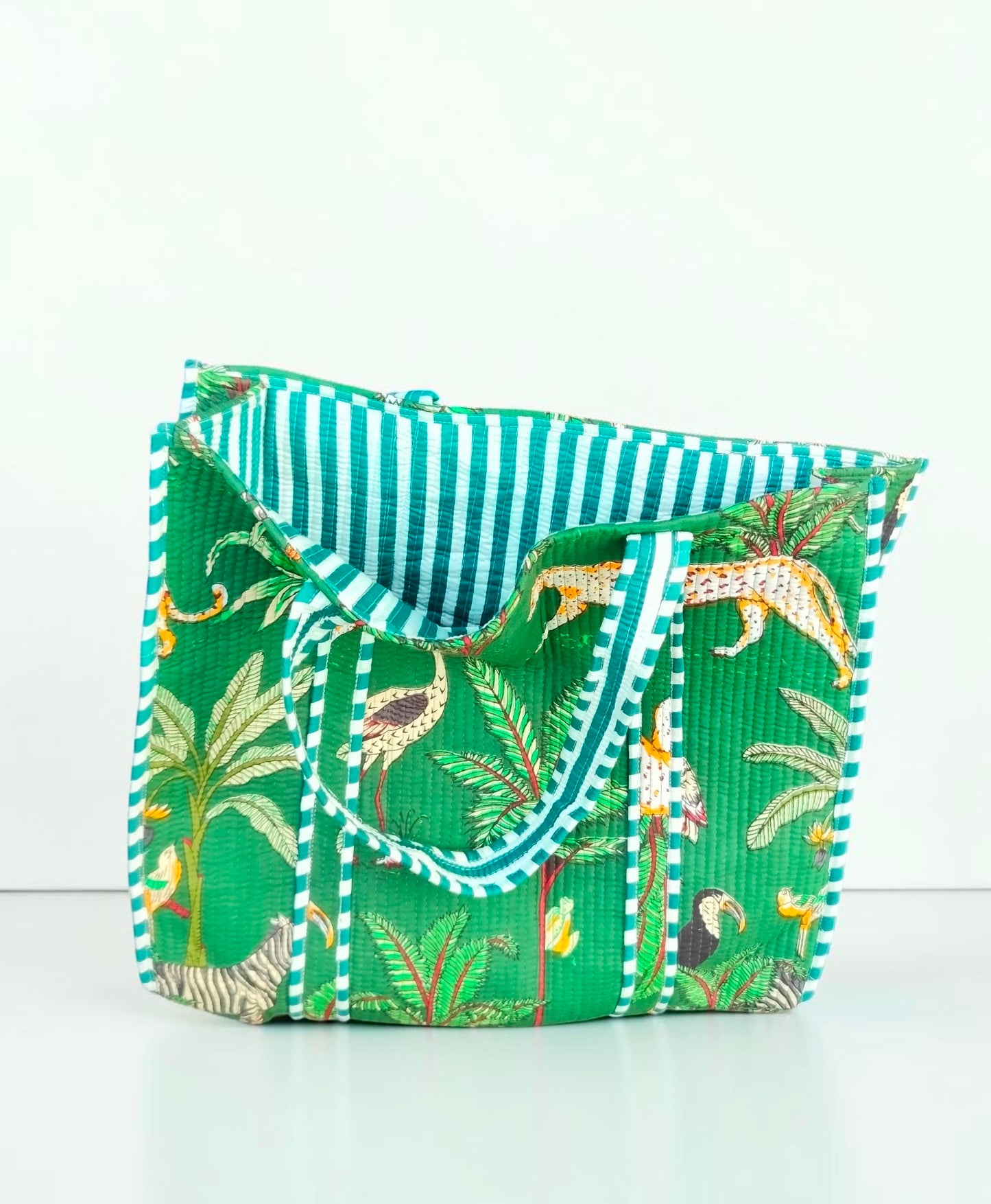 Designer Quilted Handbag – Boho-Chic Sustainable Style